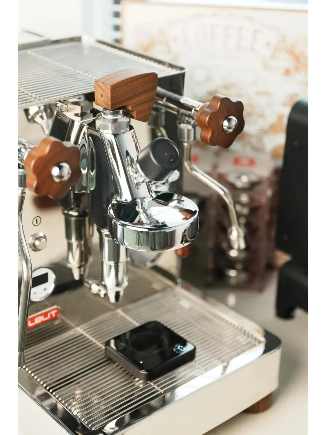 Espresso-for-Beginners-Your-Comprehensive-Guide BOOKOO | Design-Tech Coffee Tools