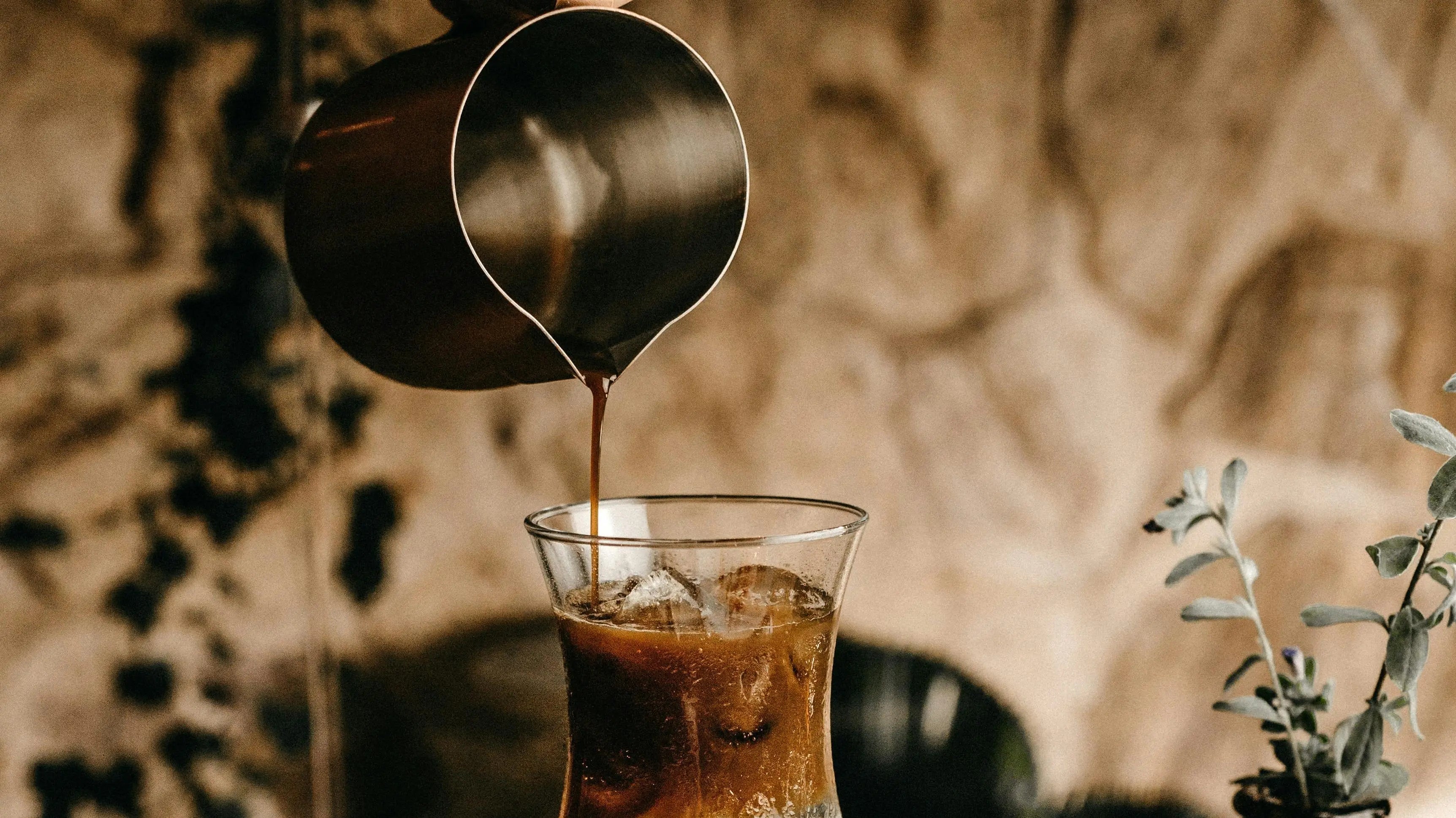 What-s-the-Real-Difference-between-Espresso-and-Coffee BOOKOO | Design-Tech Coffee Tools