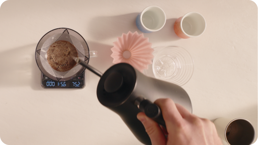 The Ultimate Guide to Choosing the Best Pour Over Coffee Scale for Your Home Brew - BOOKOO | Design-Tech Coffee Tools